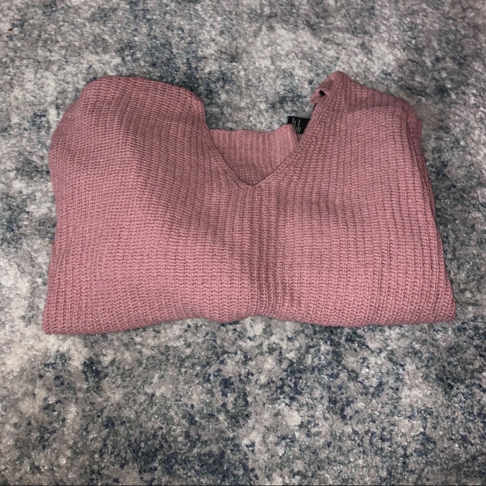 pink sweater